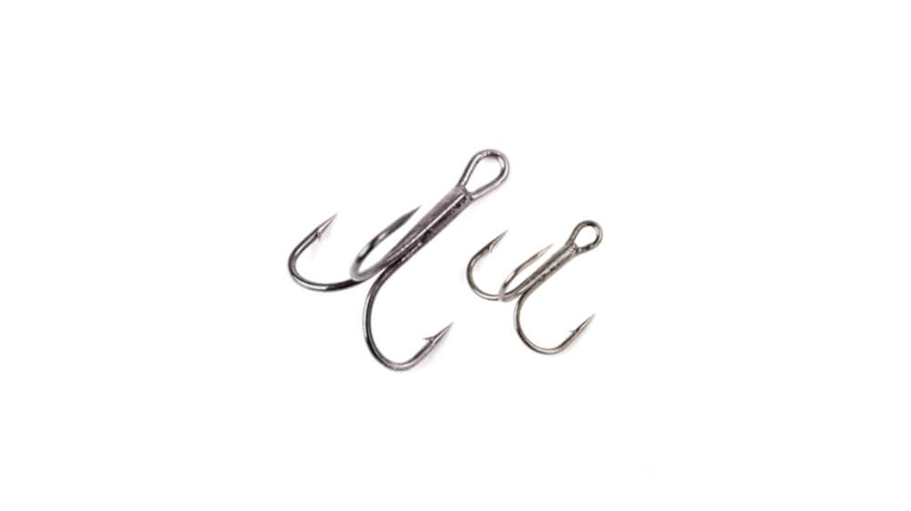 image-of-fish-hooks-with-text-went-to-play-frisbee-and-caught-a-dog